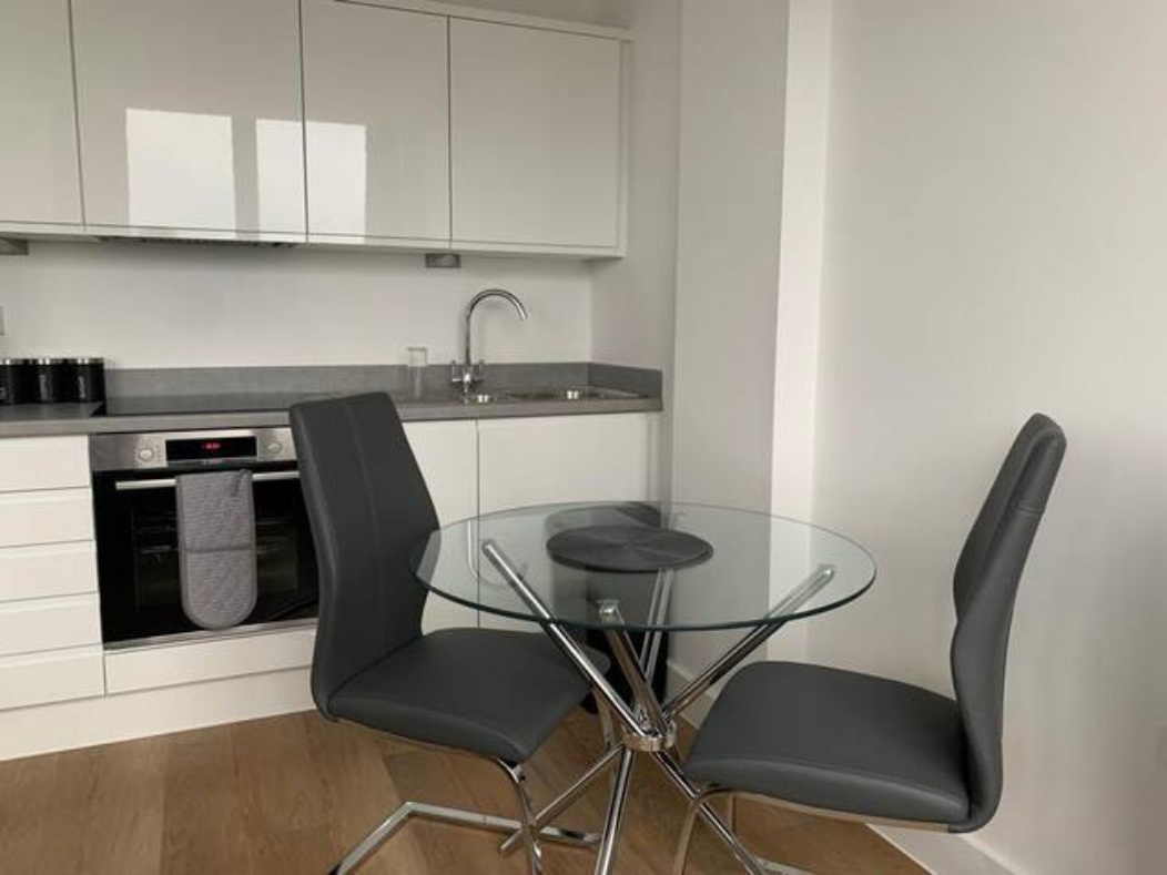 Additional image 3 of Studio Flat, Alexander House, M16, N1 7GU