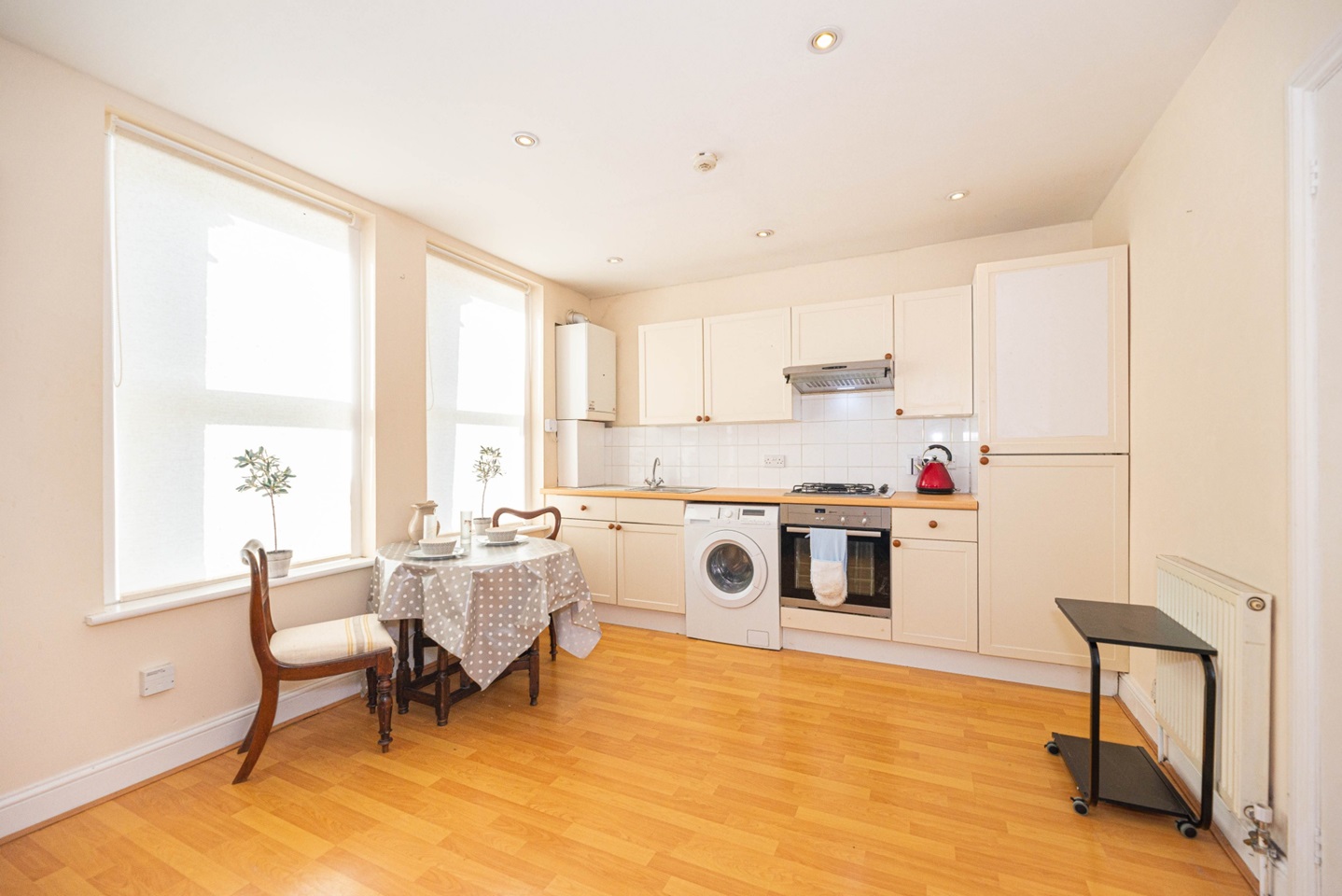 Additional image 3 of 1 Bed Flat, Vaughan Road, SE5, N1 7GU