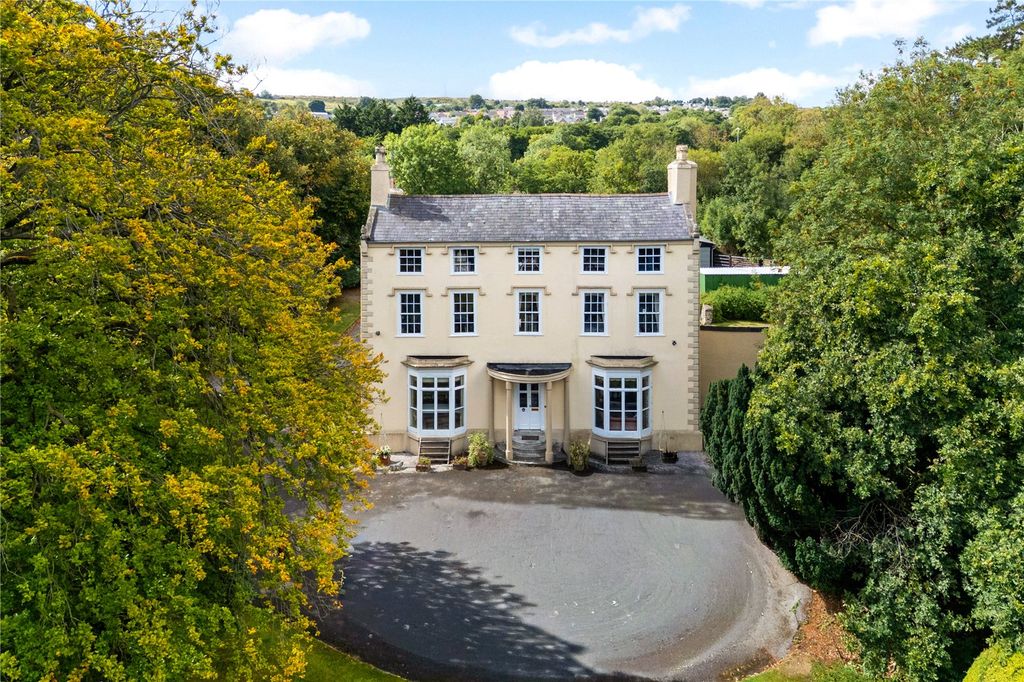 7 bed detached house for saleLygan Y Wern, Pentre Halkyn, Holywell, Clwyd CH8