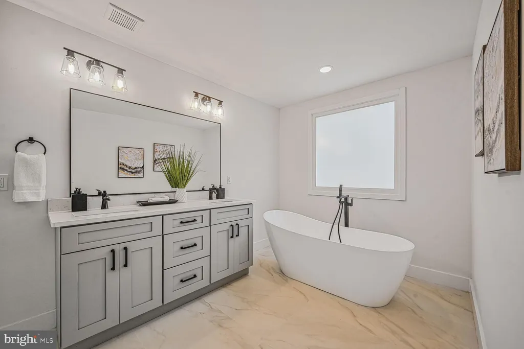 Additional image 31 of 5310 14th Street NW, Washington, DC 20011