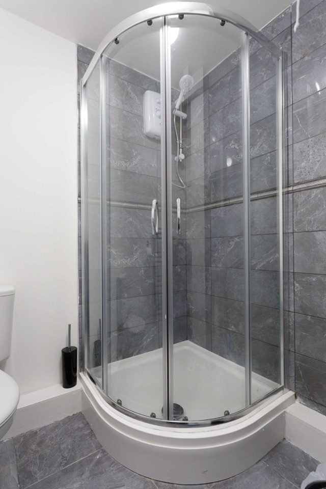 Additional image 4 of Studio Flat, Berkely Avenue, S8, N1 7GU