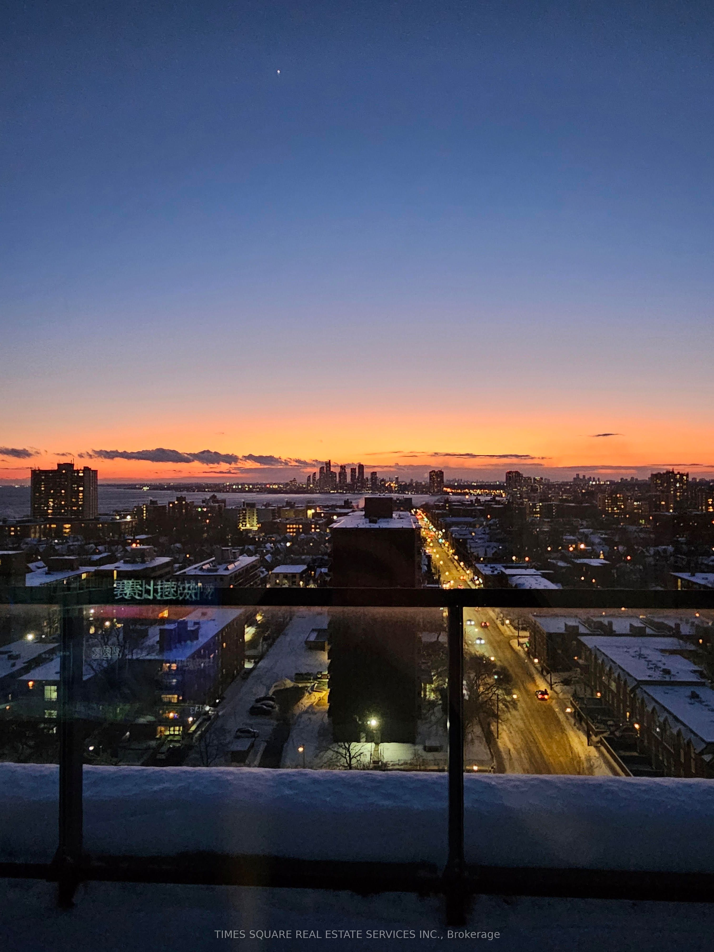 Additional image 5 of PH12-270 Dufferin Street, Toronto, ON, M6K 0H8