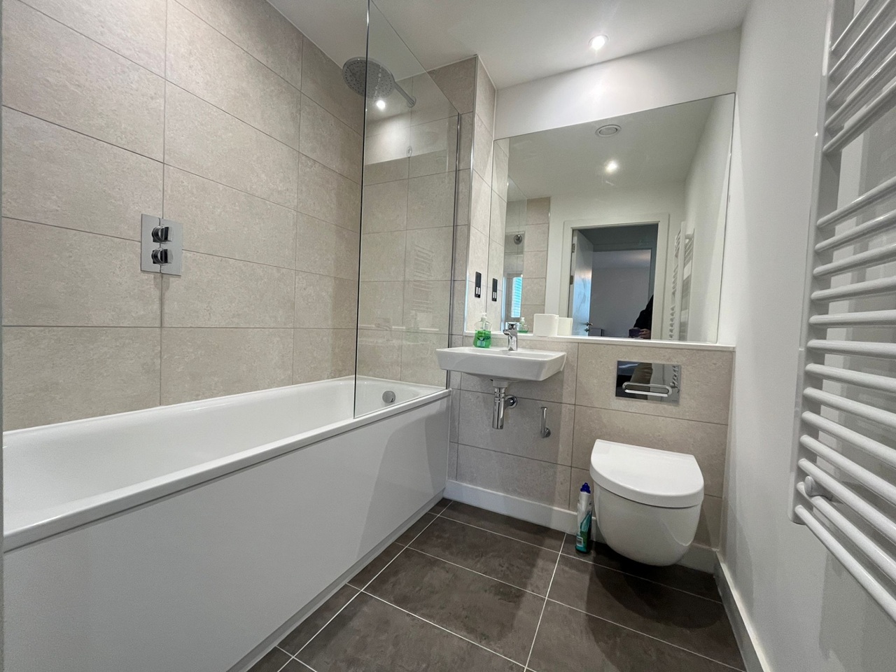 Additional image 10 of 2 Bed Flat, Oxygen Tower, M1, N1 7GU