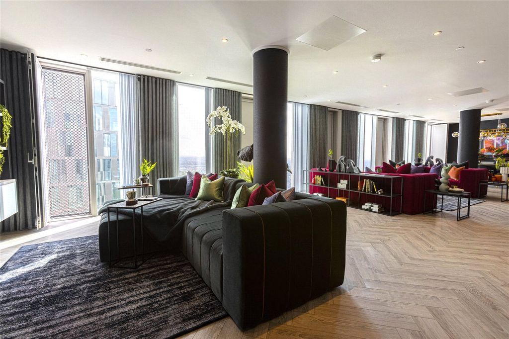 3 bed flat for saleThe Haworth, The Blade, 15 Silvercroft Street, Manchester M15 photo 5