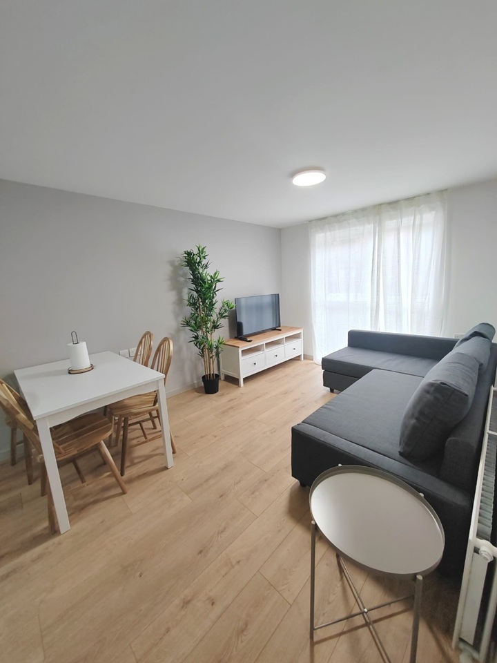 Additional image 15 of 2 Bed Flat, Moss St, M7, N1 7GU