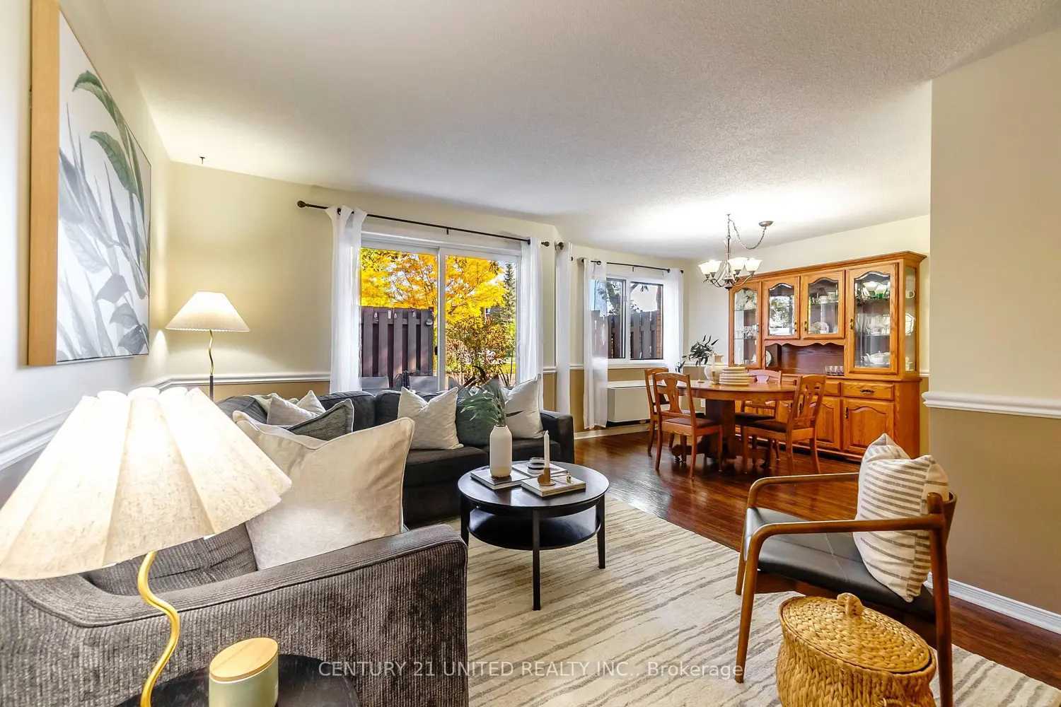 Primary image of 36 Champlain Crescent 15