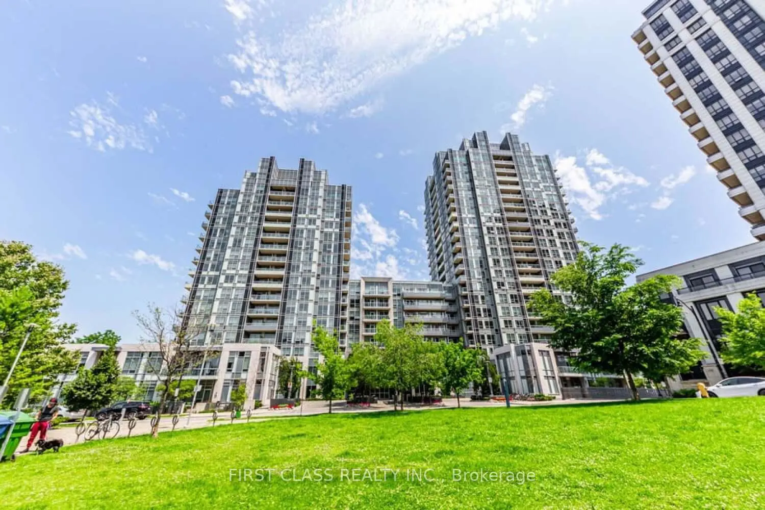 120 Harrison Garden Boulevard 731