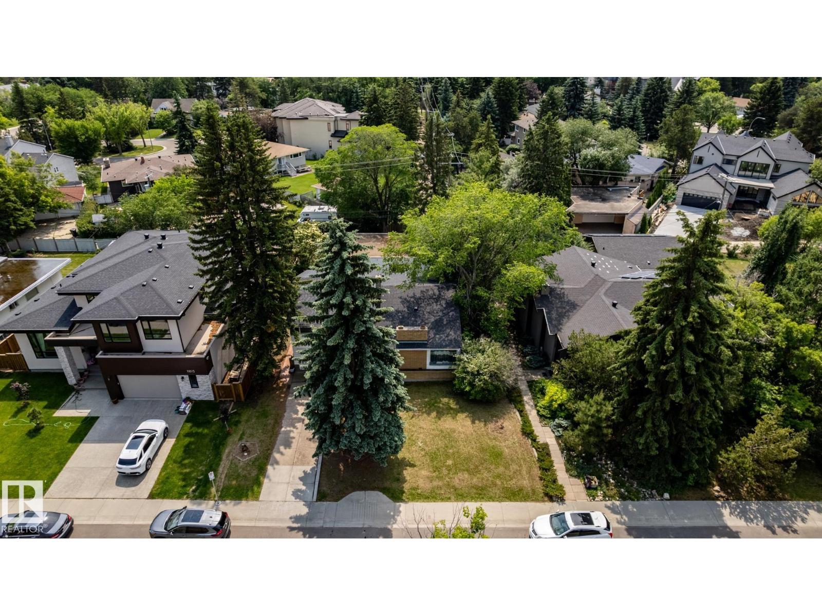 Additional image 5 of 11819 87 Avenue NW, Edmonton, AB, T6G0Y5