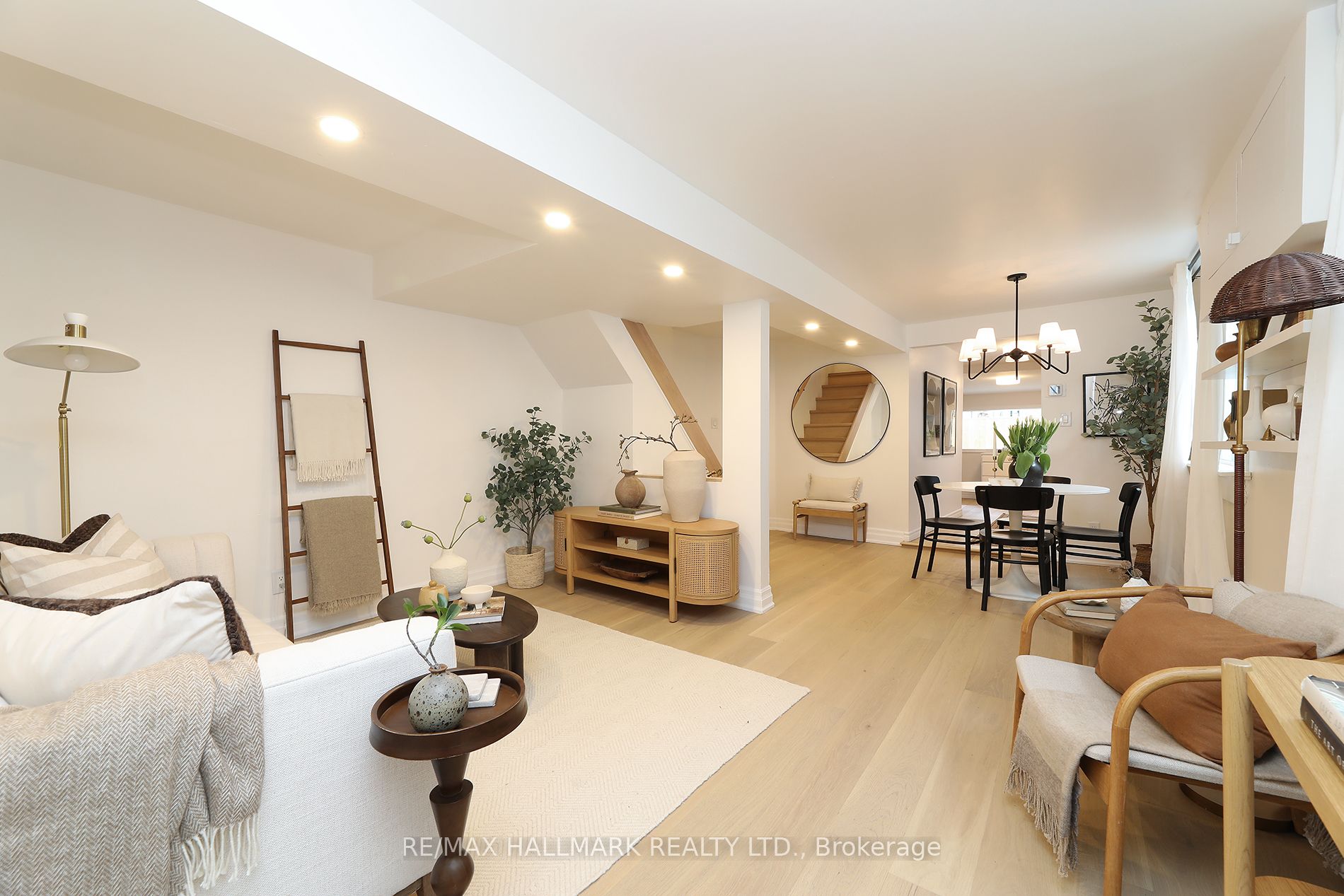 Additional image 4 of 53 Craven Road, Toronto, ON, M4L 2Z4