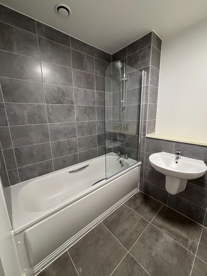 Additional image 11 of 2 Bed Flat, Block C Grant Court, M5, N1 7GU