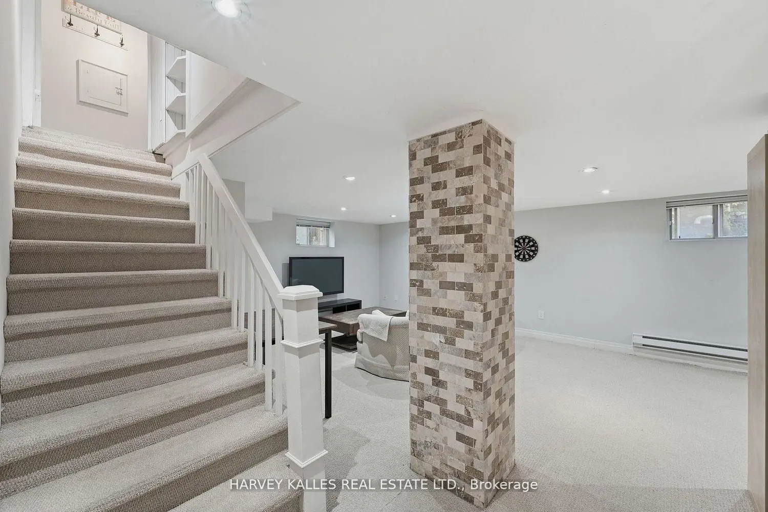 Additional image 11 of 202 Dinnick Crescent