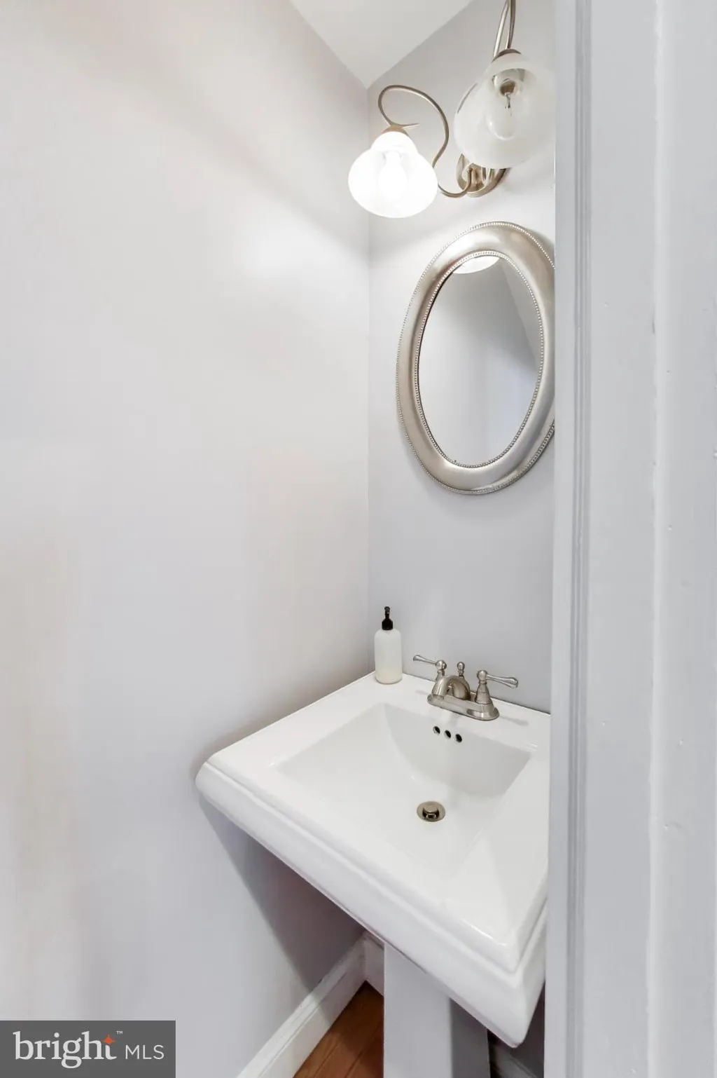 Additional image 14 of 1006 Otis Place NW, Washington, DC 20010