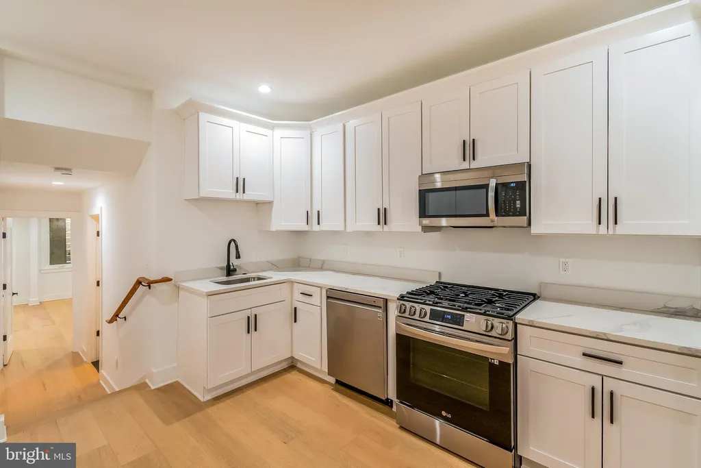 Additional image 6 of 2228 13th Street NW Unit 1, Washington, DC 20009