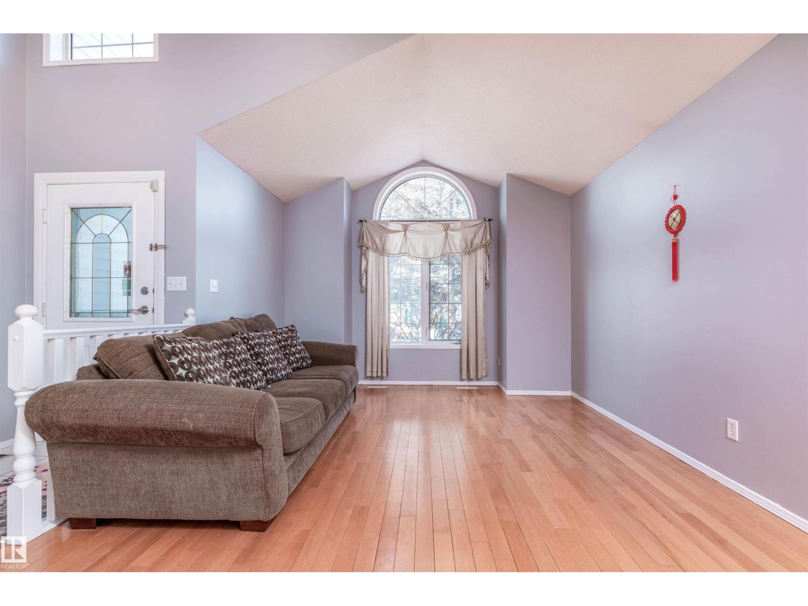 Additional image 6 of 15707 67 Street NW, Edmonton, AB, T5Z3A3