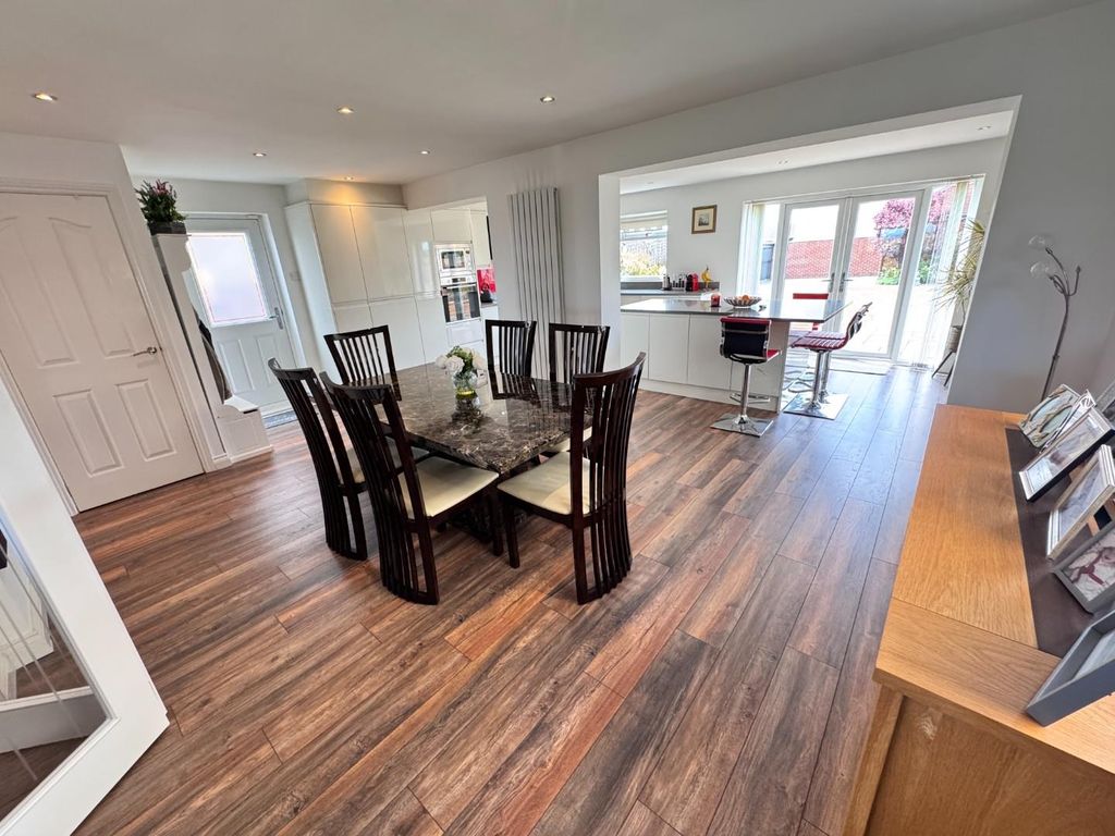 Additional image 12 of 4 bed detached house for saleWainwright Walk, Seaton Carew, Hartlepool TS25