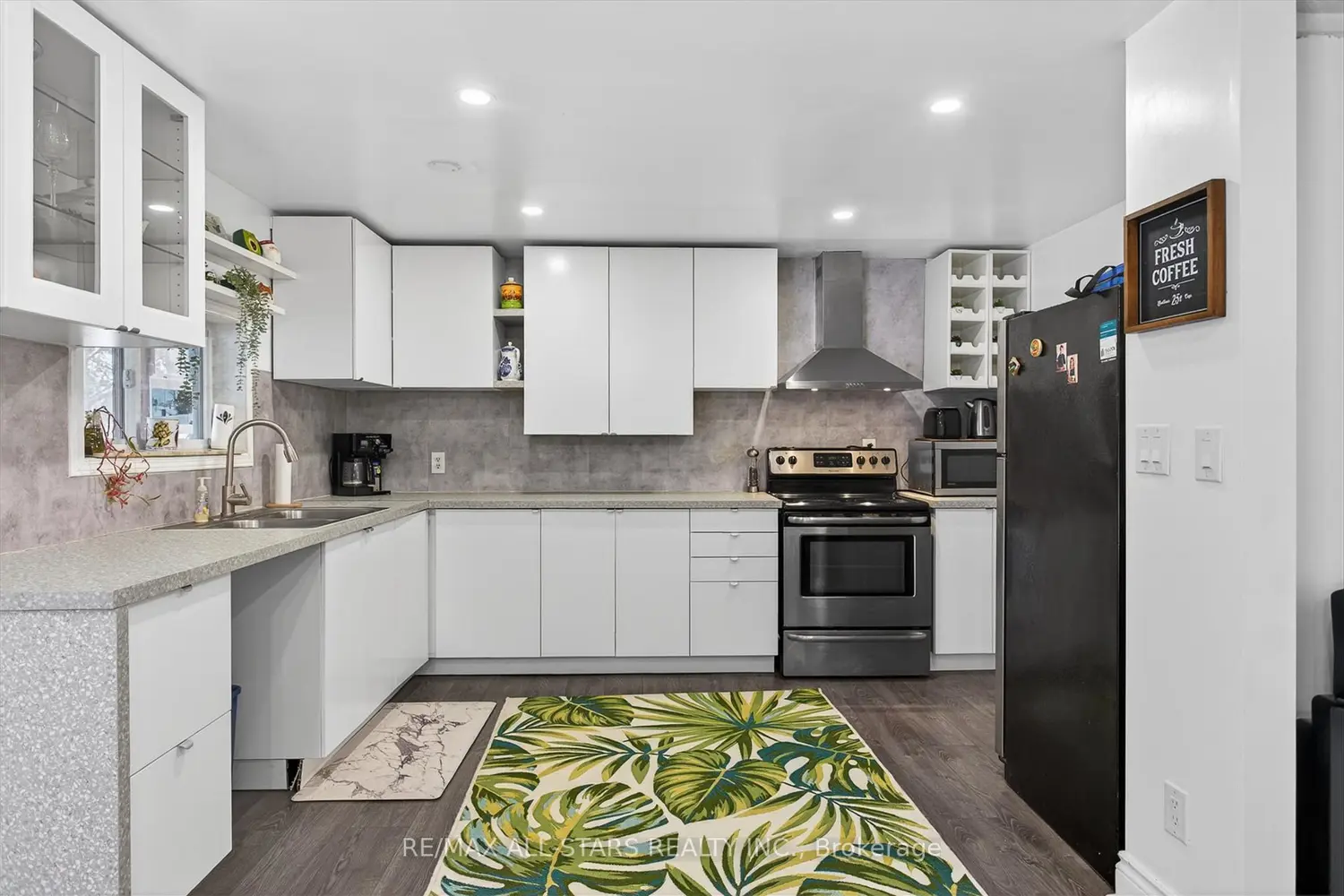 Additional image 3 of 220 Mcguire Beach Road