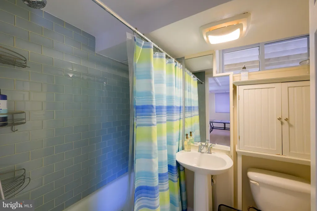 Additional image 52 of 5717 Chevy Chase Parkway NW, Washington, DC 20015