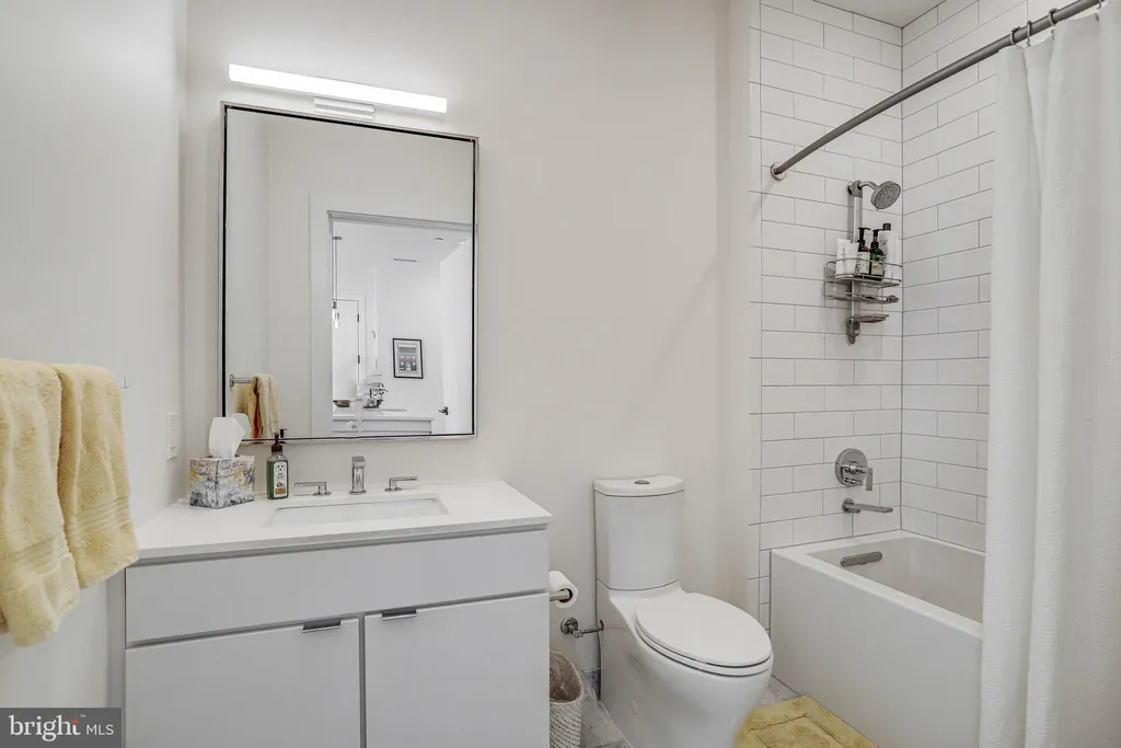 Additional image 14 of 300 8th Street NE Unit 404, Washington, DC 20002