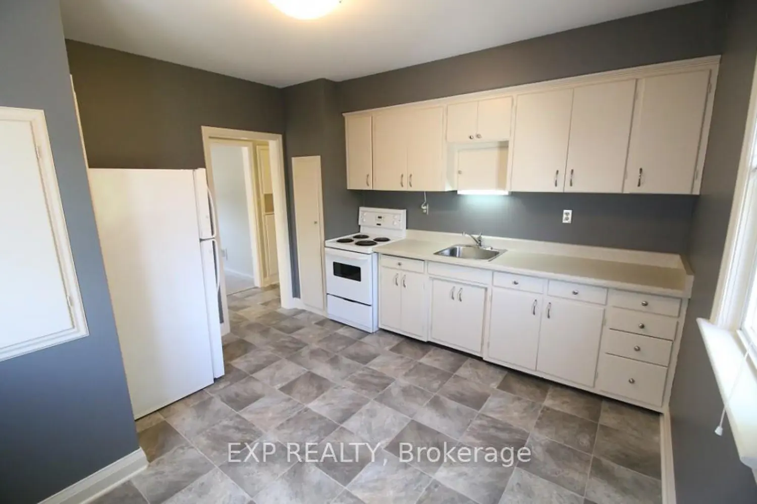 Primary image of 106 Haig Street