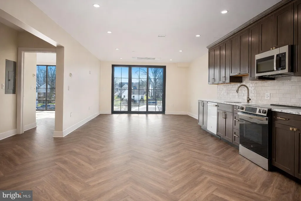 Additional image 11 of 128 N Bond Street Unit 210, Bel Air, MD 21014