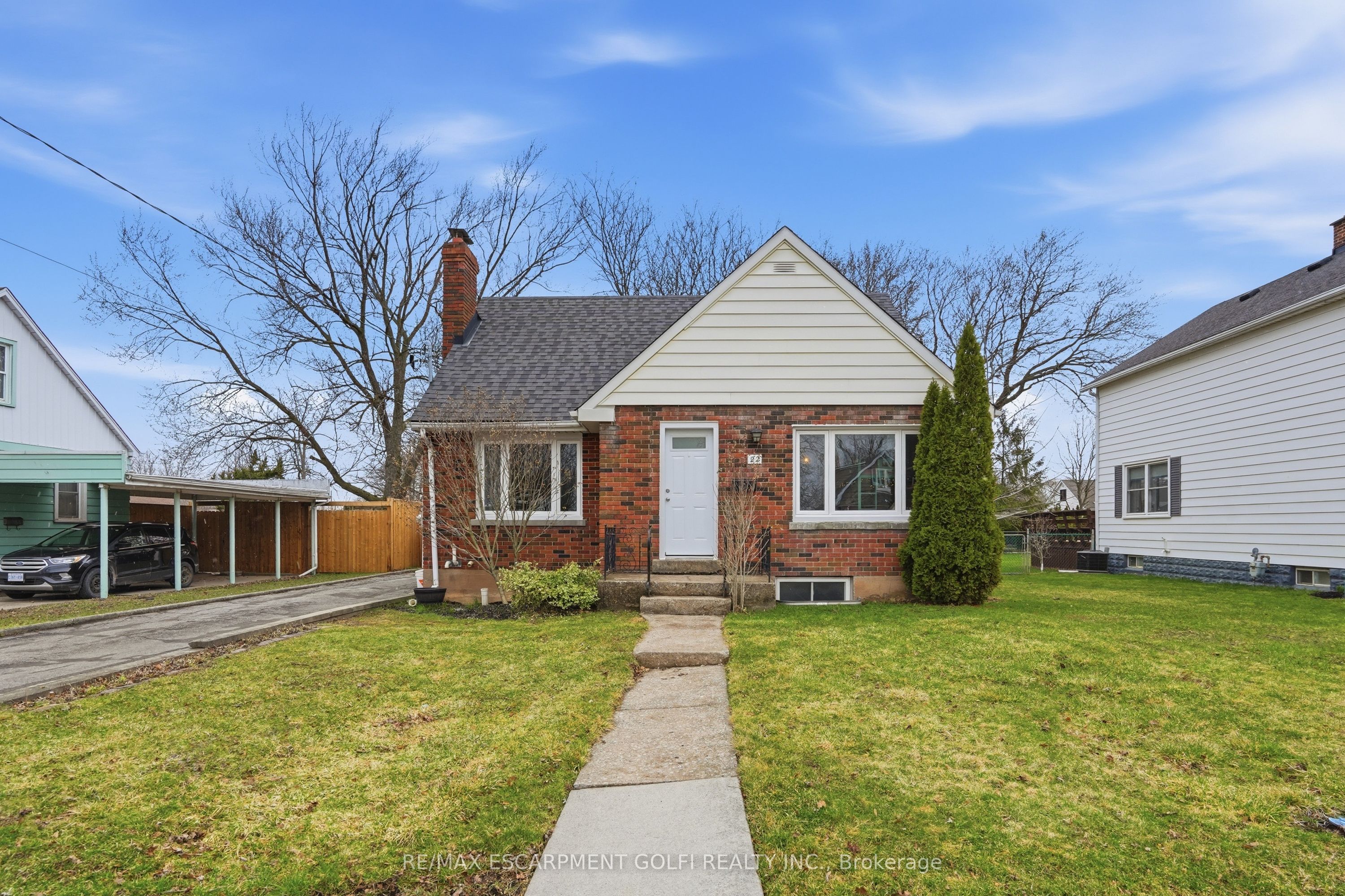 22 Greenwood Avenue, Welland, ON, L3C 4B2