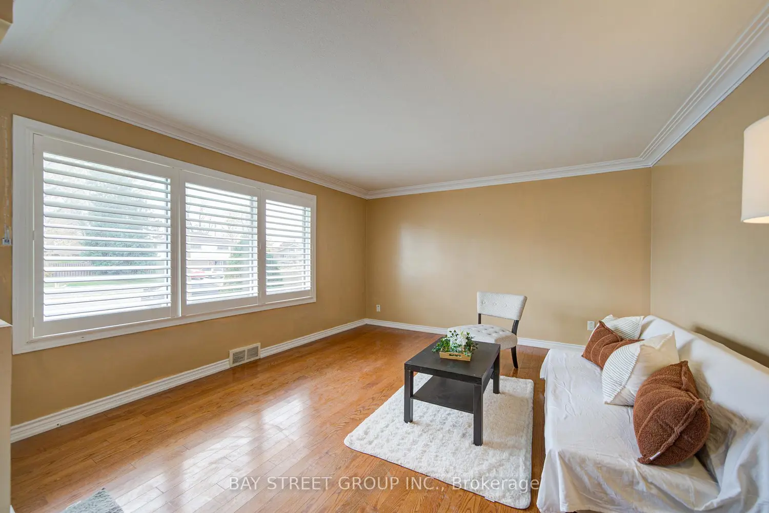 58 Broderick Avenue photo 3