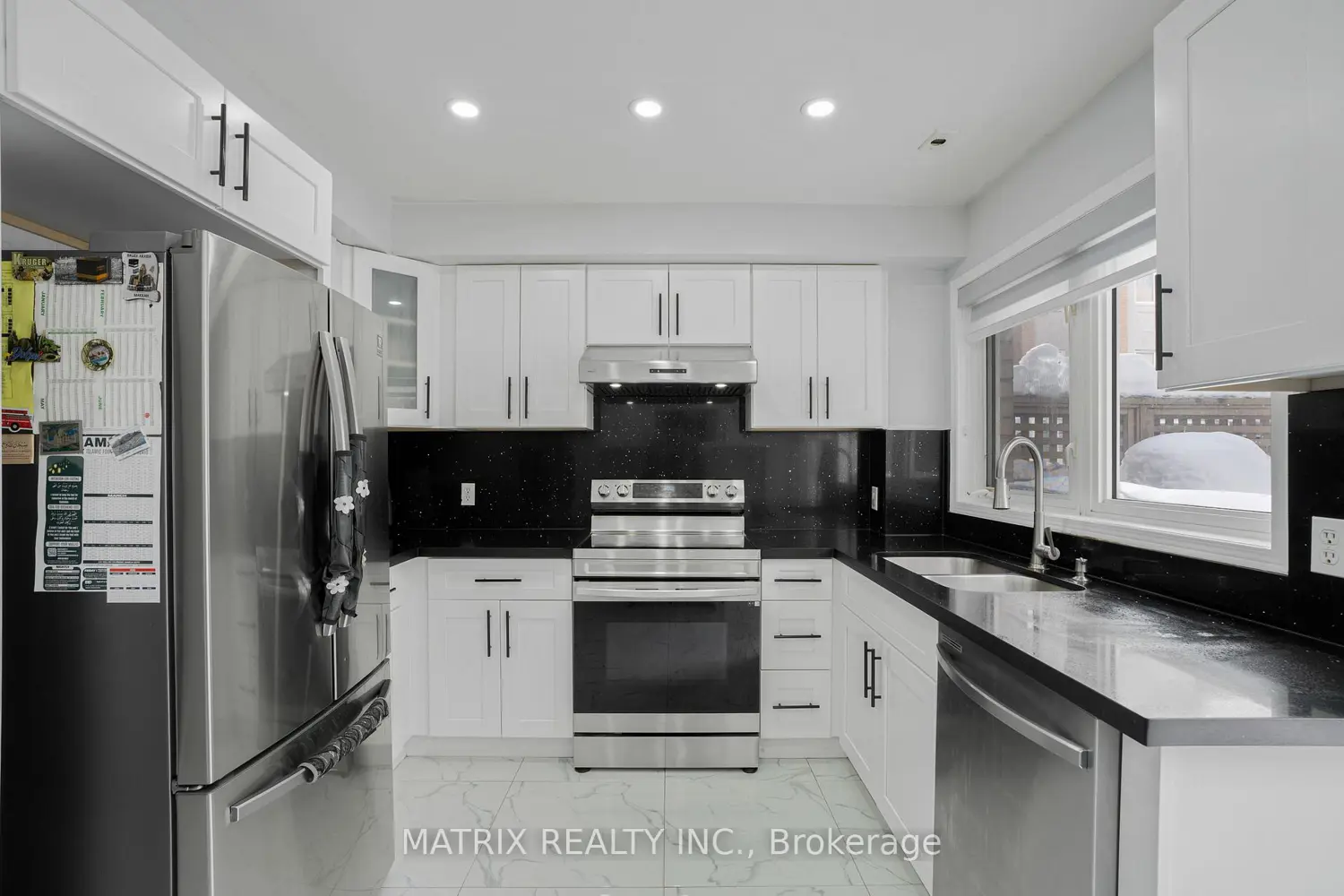 Additional image 4 of 28 Rosebank Drive 806