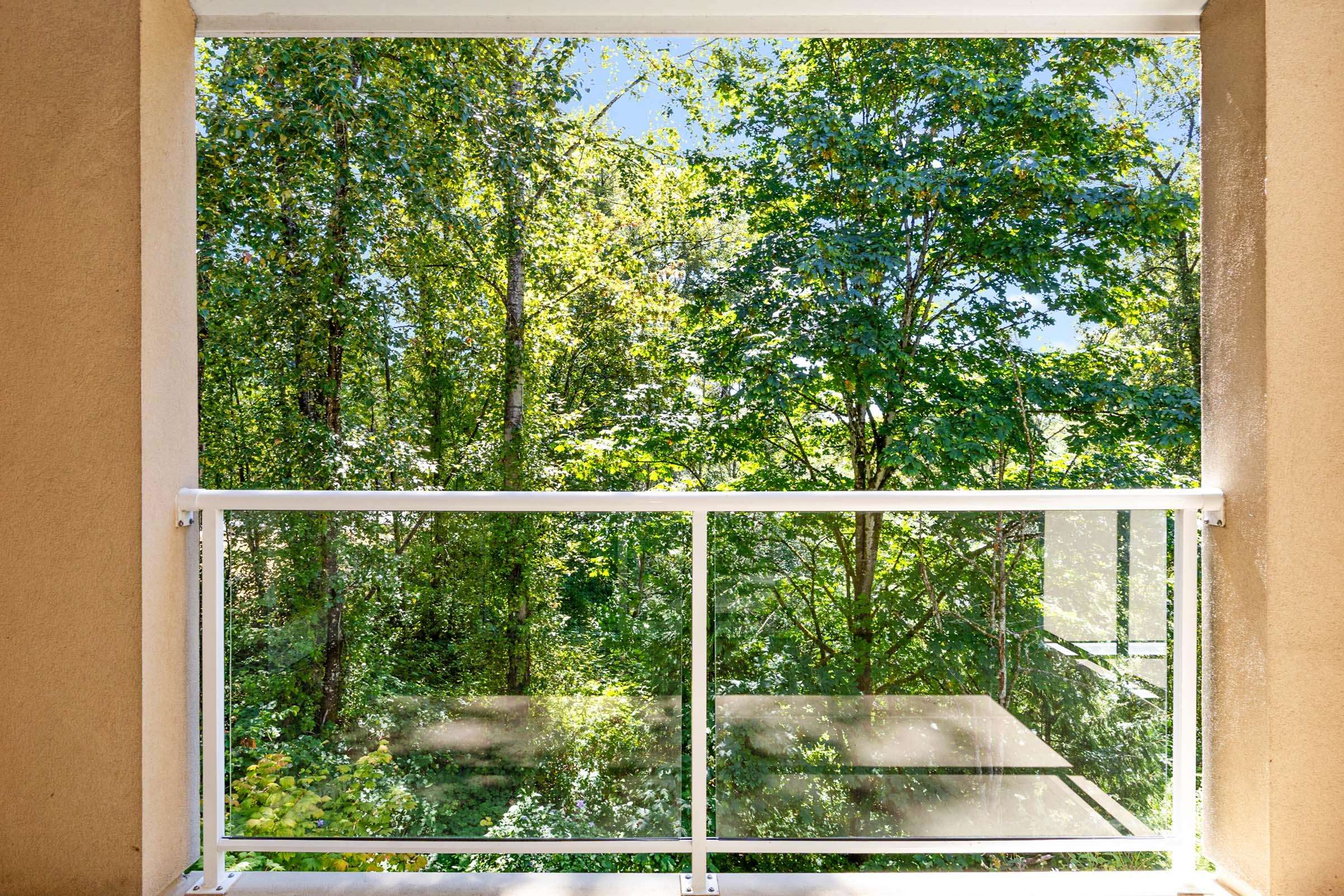 Additional image 2 of 302-22722 Lougheed Highway, Maple Ridge, BC, V2X 2V6