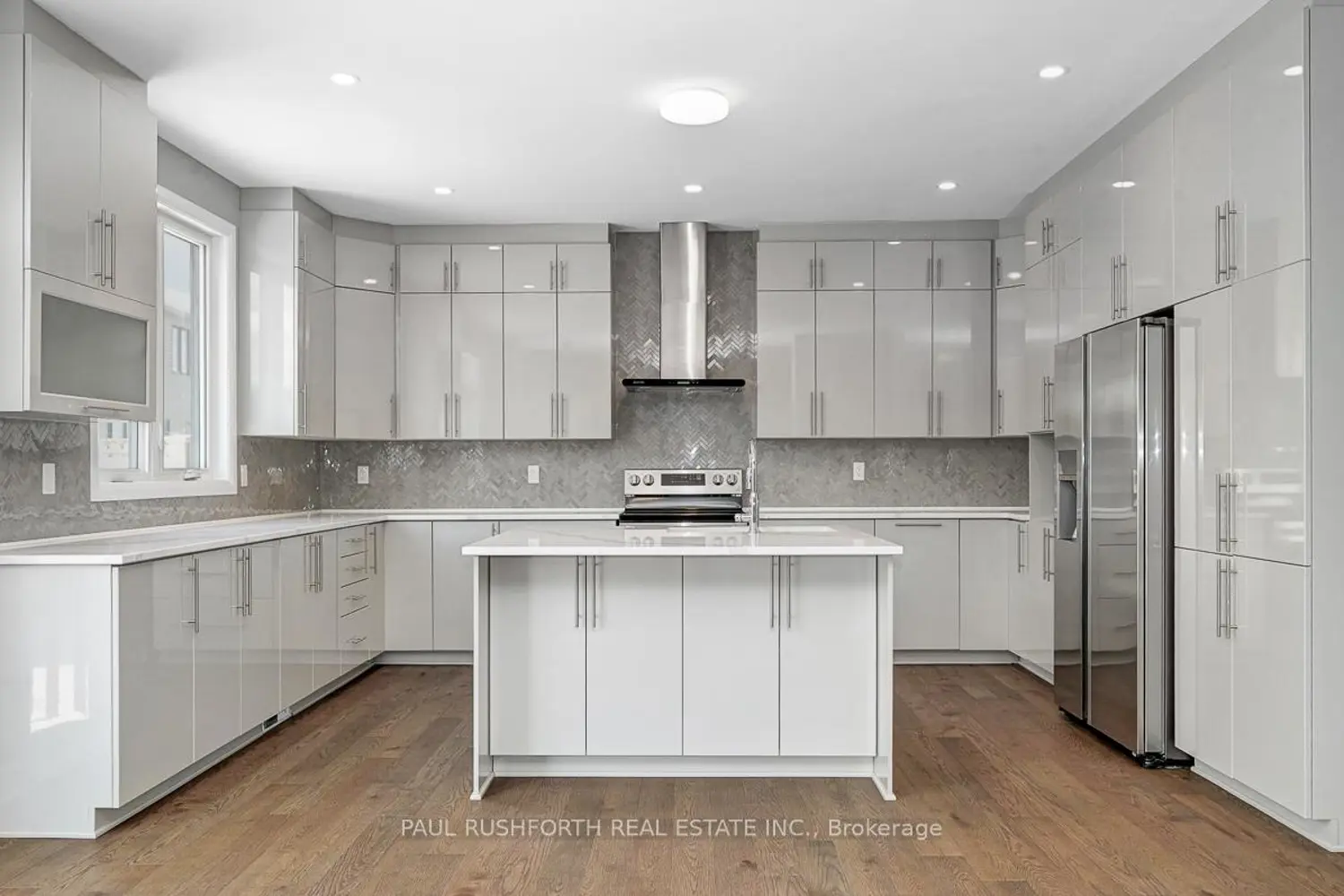 Additional image 4 of 147 Aquarium Avenue