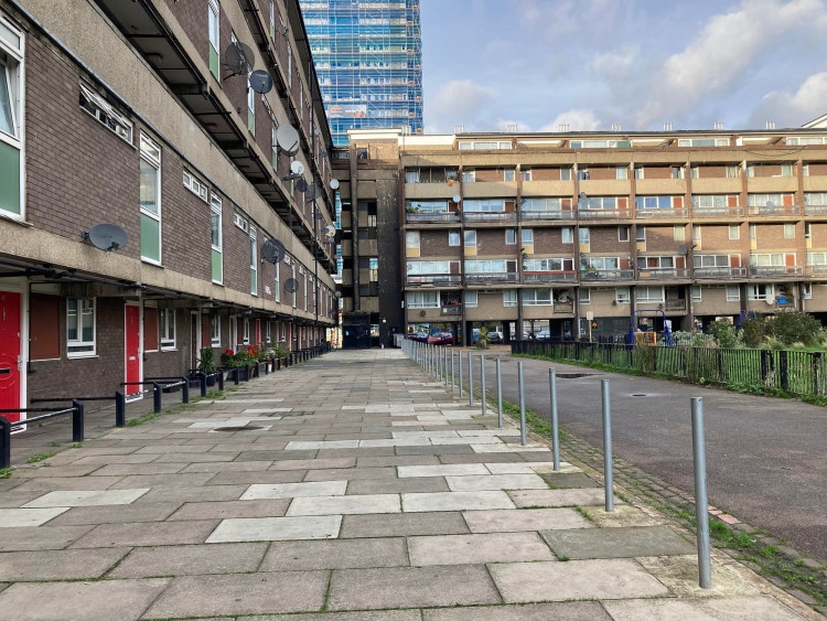 Additional image 3 of 3 Bed Maisonette, Dovet Court, SW8, N1 7GU