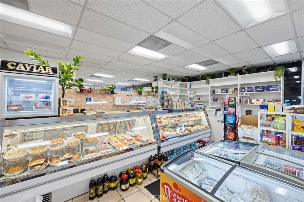 Additional image 39 of 6023 Reseda Boulevard, Tarzana, CA 91356