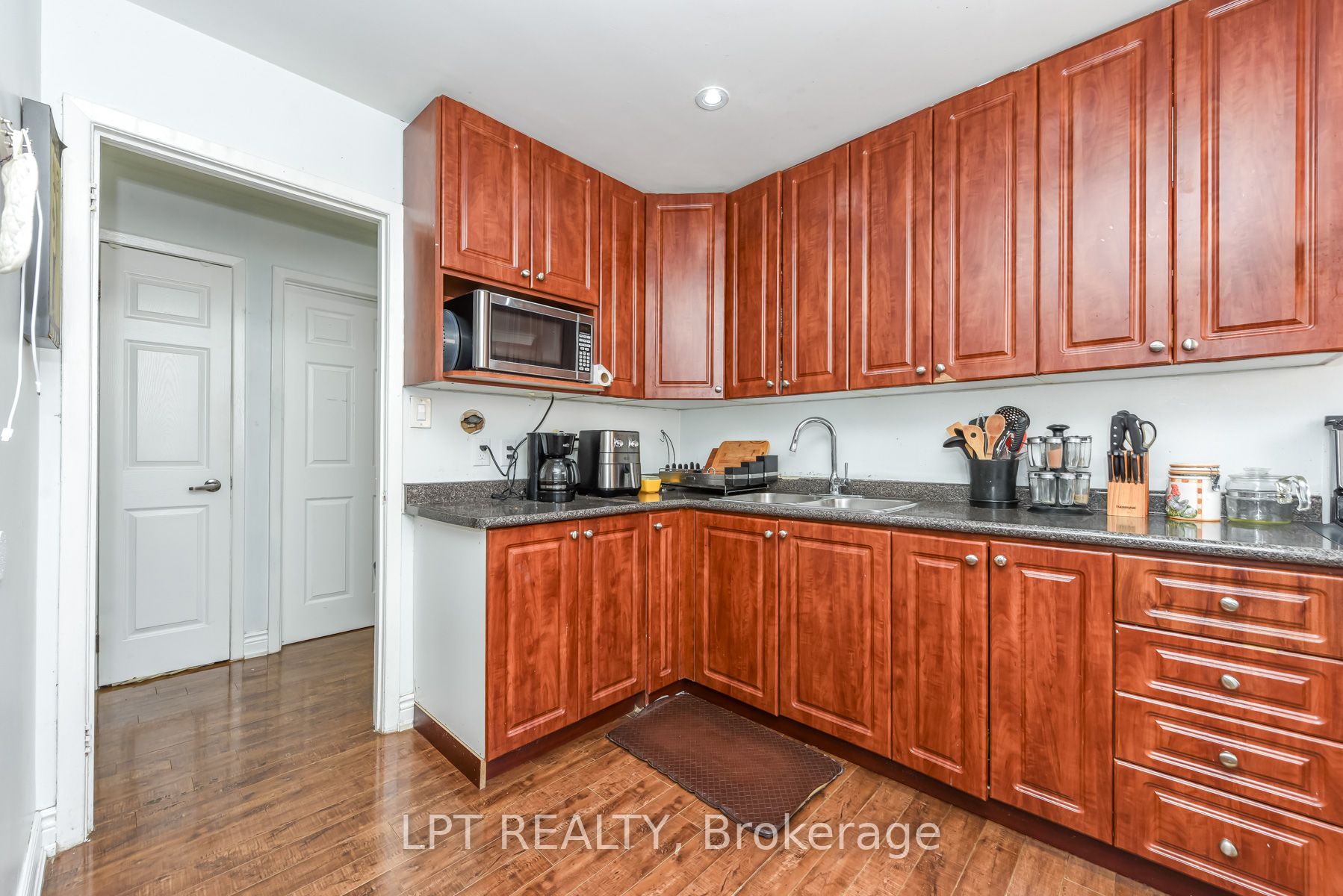Additional image 6 of 7101 Codlin Avenue, Mississauga, ON, L4T 2M3
