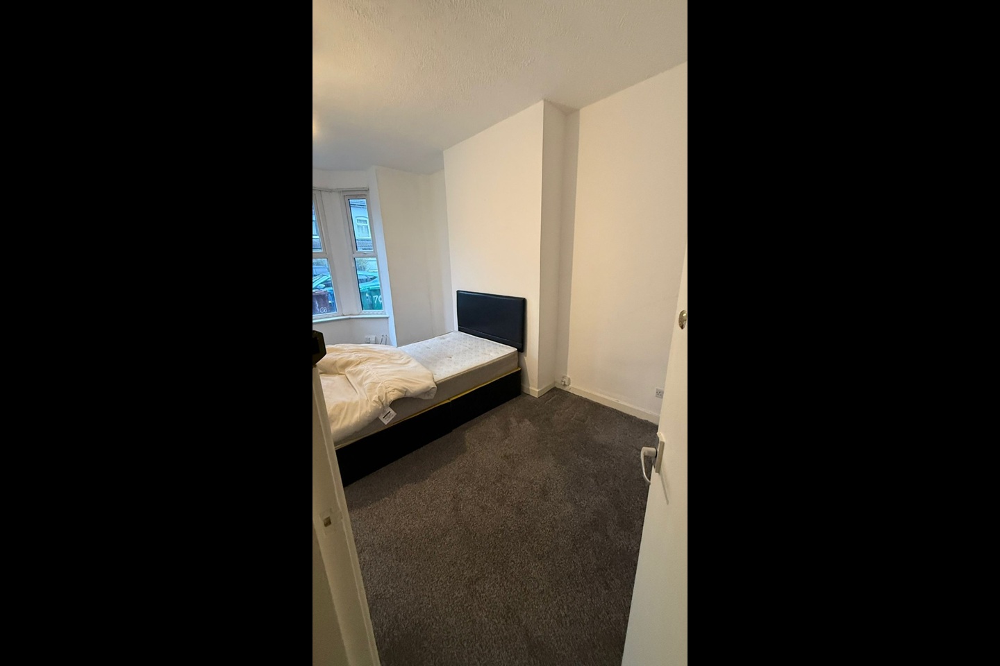 Additional image 4 of 2 Bed Flat, Brideoak St, M8, N1 7GU