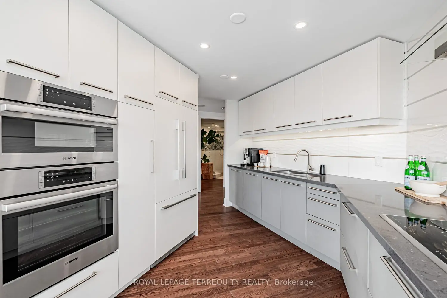 Additional image 14 of 192 Jarvis Street 1203