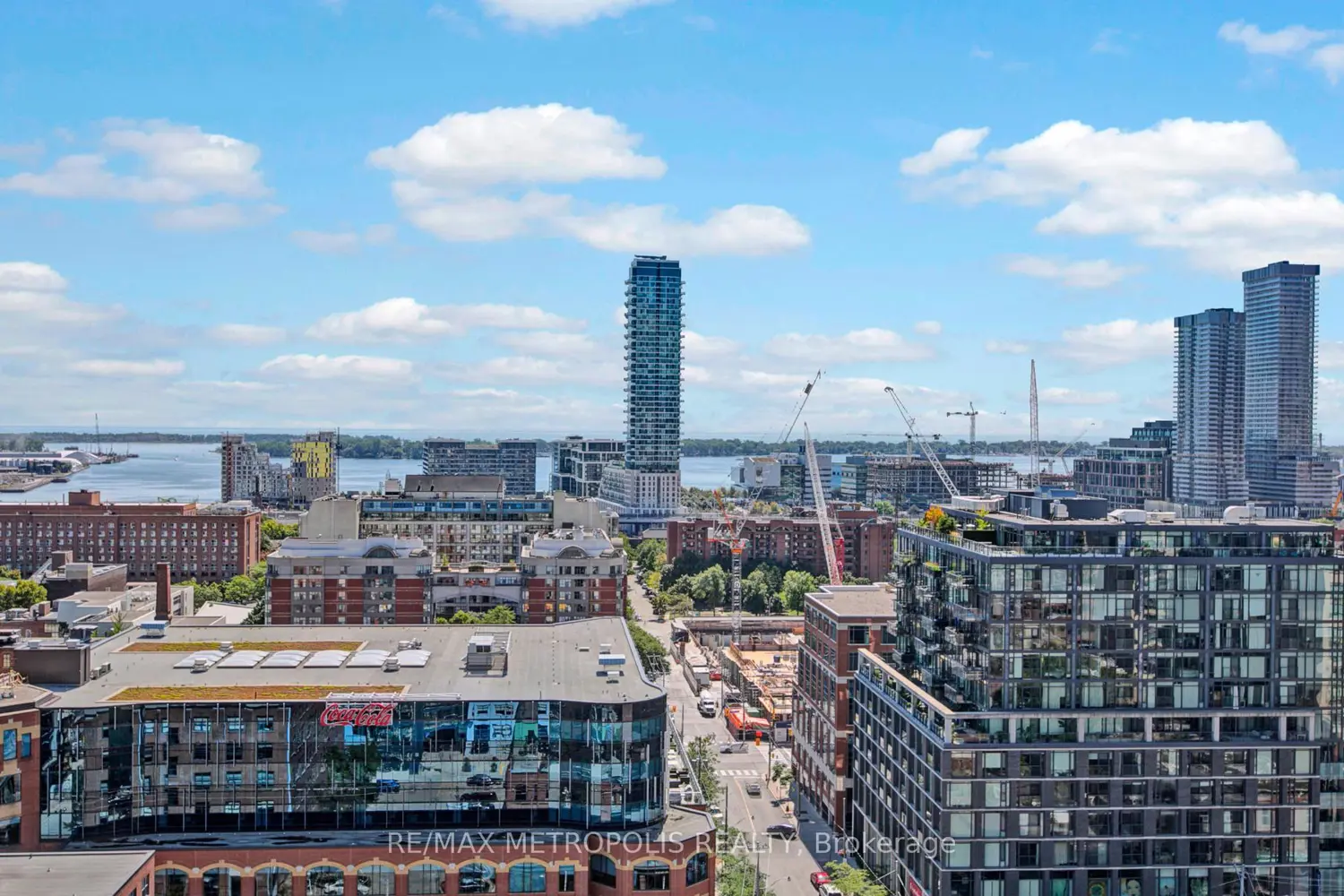 Additional image 4 of 460 Adelaide Street 1606