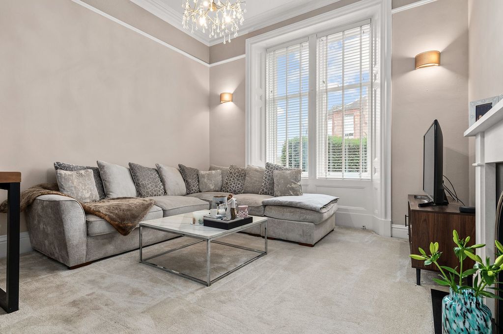 Additional image 2 of 2 bed flat for saleGlebe Terrace, Alloa FK10