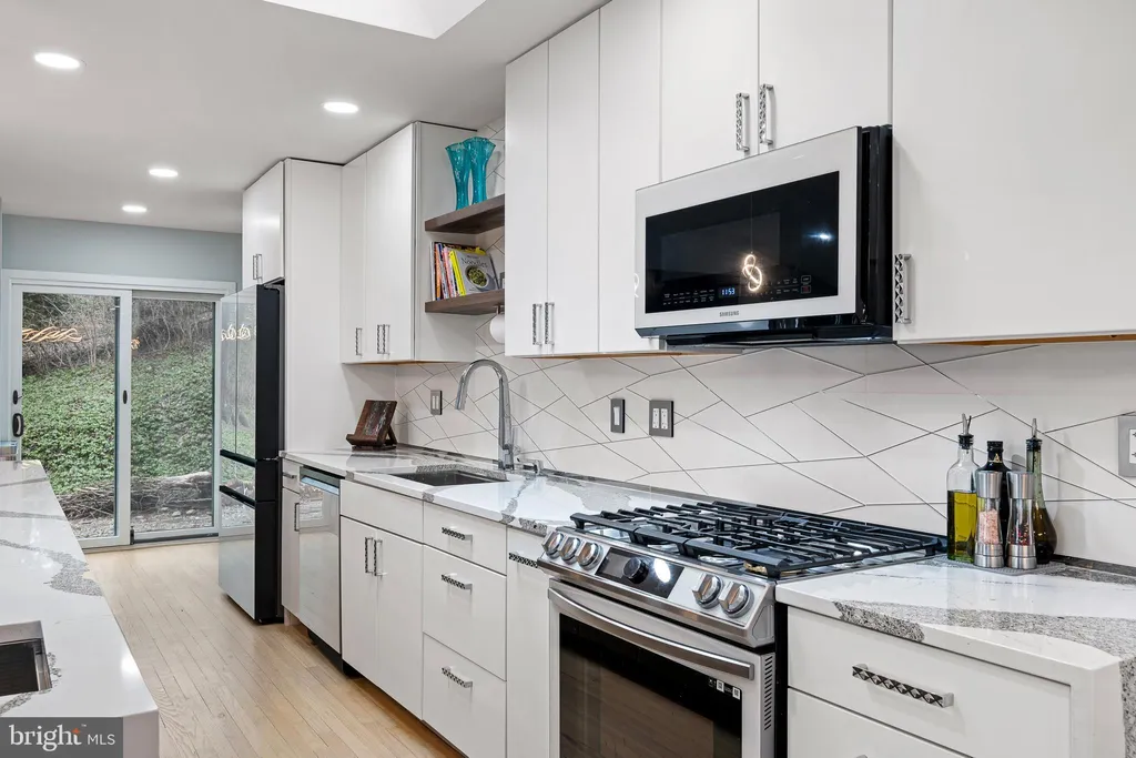 Additional image 9 of 708 Ambleside Drive, Wilmington, DE 19808