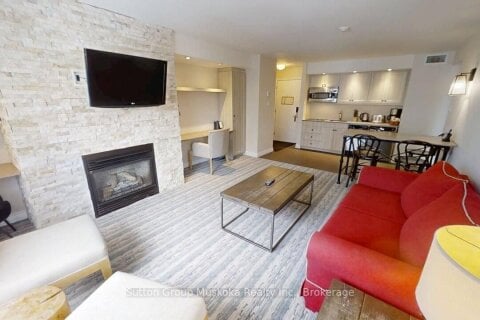 Additional image 7 of 52-305-1235 Deerhurst Drive, Huntsville, ON, P1H 2E8