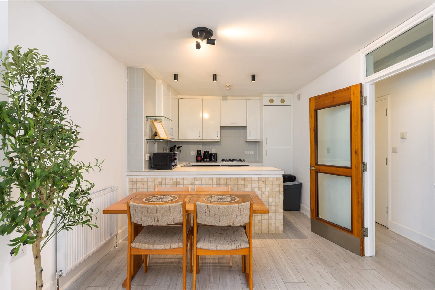 Additional image 4 of 2 Bed Flat, Pear Tree, EC1V, N1 7GU