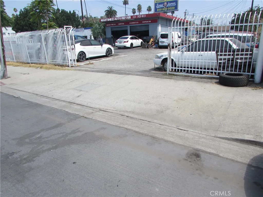 Additional image 57 of 3900 N Figueroa St, Los Angeles, CA 90065