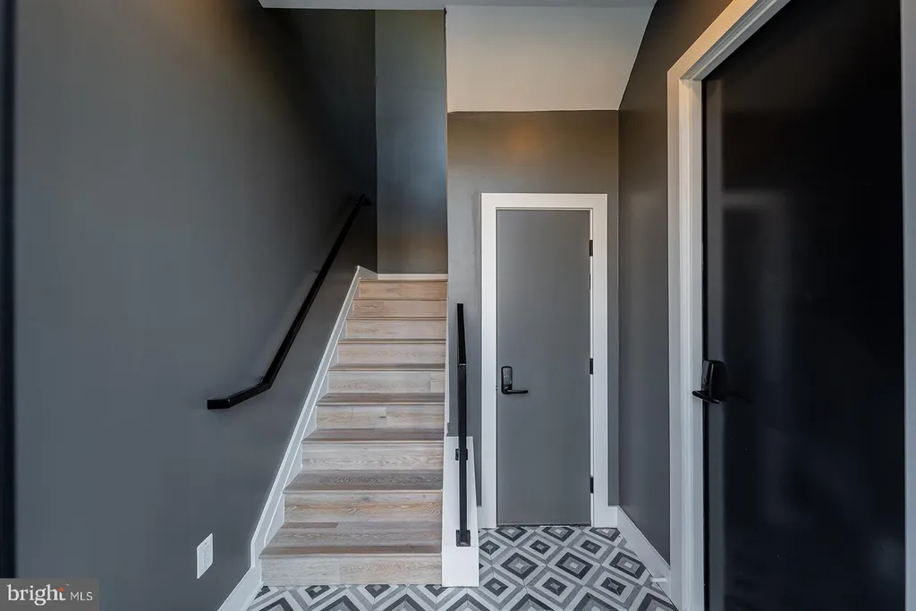 Additional image 4 of 1215 Holbrook Terrace NE Unit 2, Washington, DC 20002