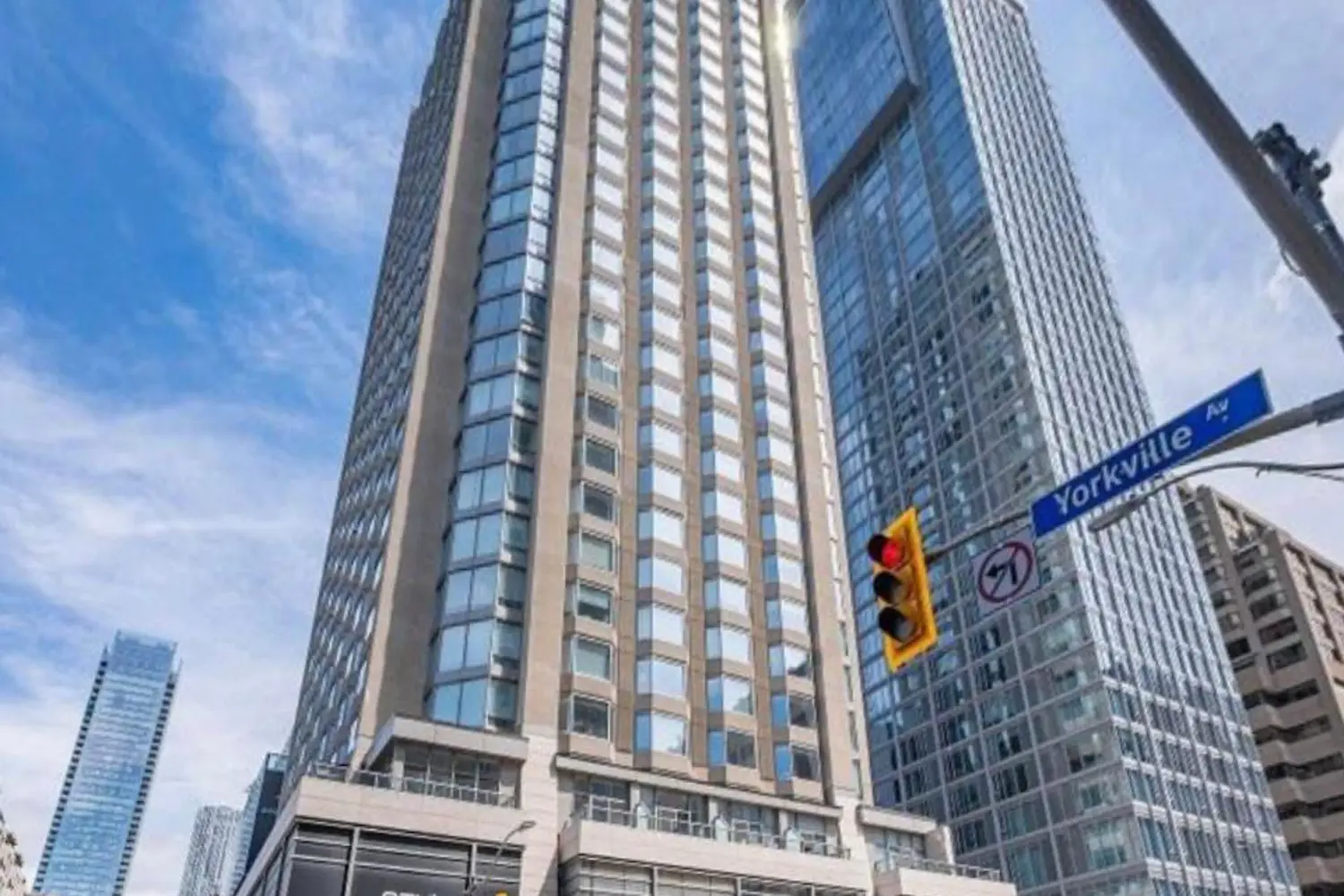 155 Yorkville Avenue 2313