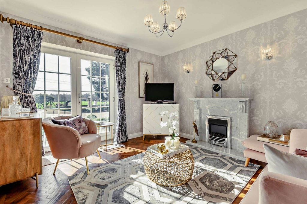 Additional image 15 of 7 bed detached house for saleClearwater Lane, Haywards Heath, West Sussex RH16