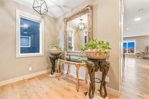 Additional image 8 of 105 Carringvue Manor NW, Calgary, AB, T3P 0W2