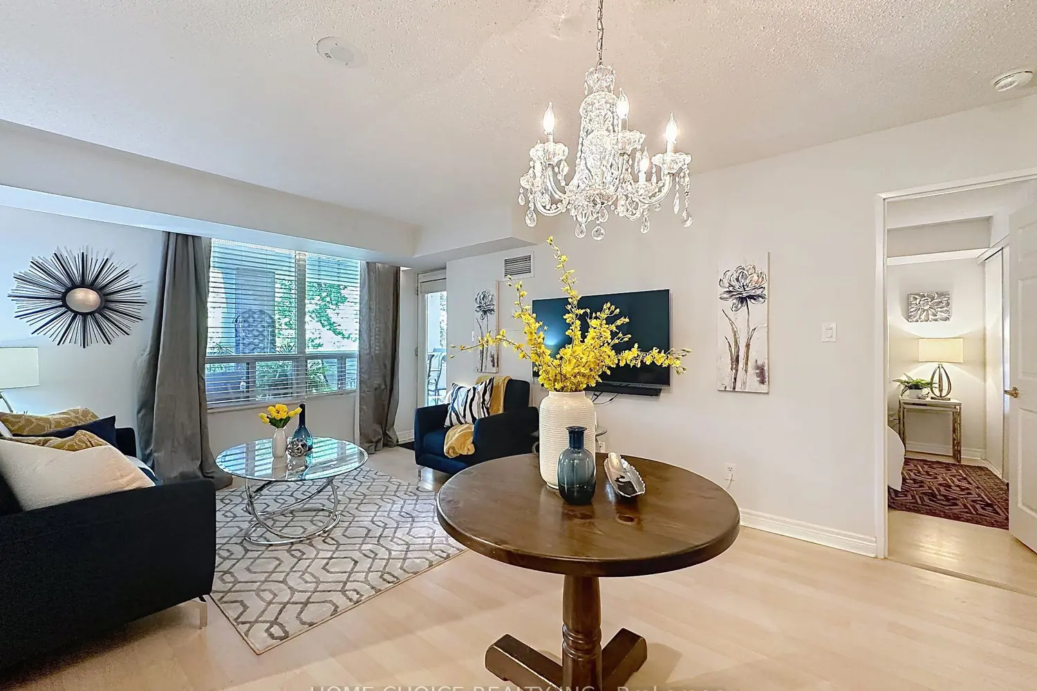 Additional image 4 of 28 Empress Avenue 215