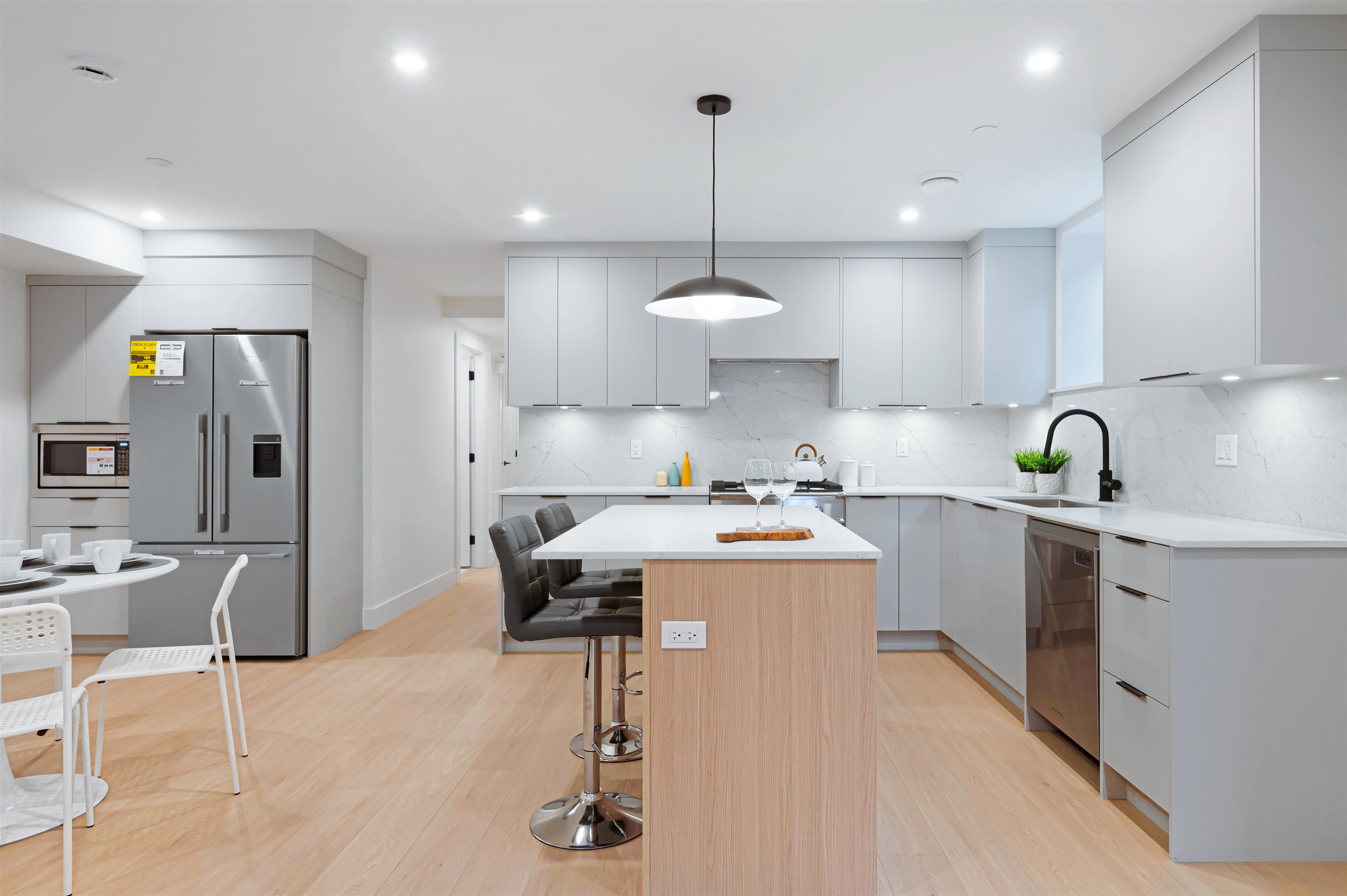 Additional image 5 of 1-4855 Venables Street, Burnaby, BC, V5C 3A9