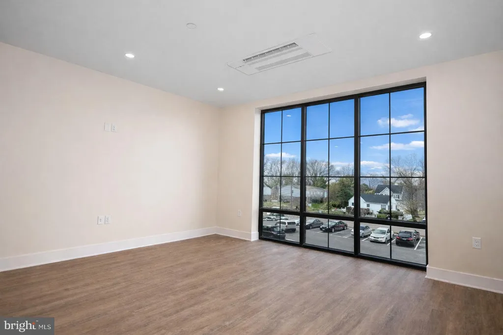 Additional image 11 of 128 N Bond Street Unit 204, Bel Air, MD 21014