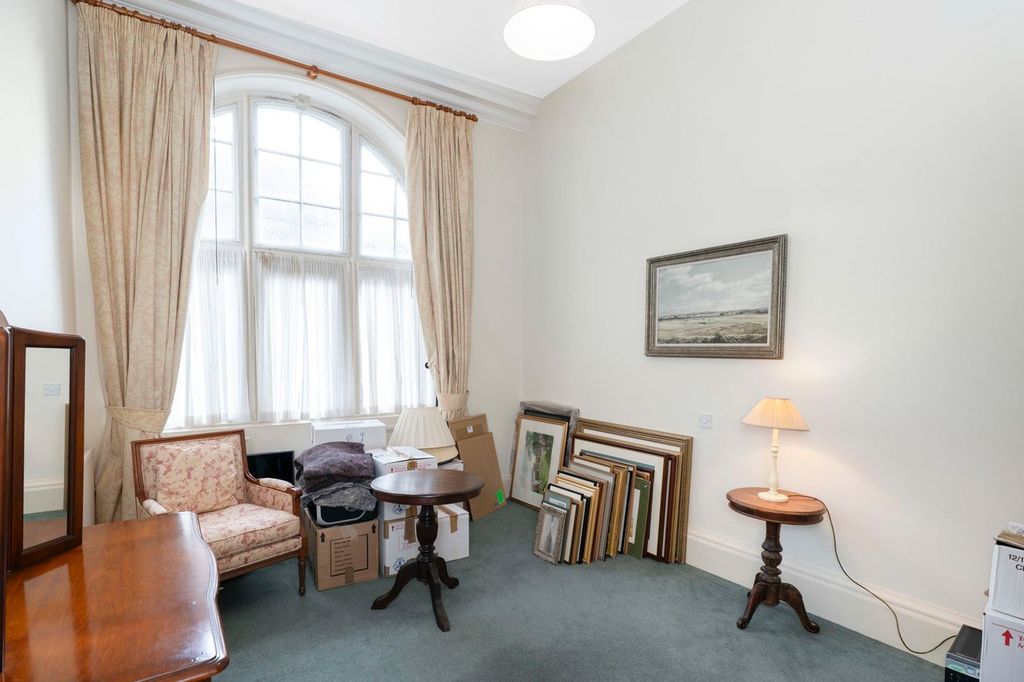 Additional image 36 of 2 bed flat for saleGolf Place, St Andrews KY16