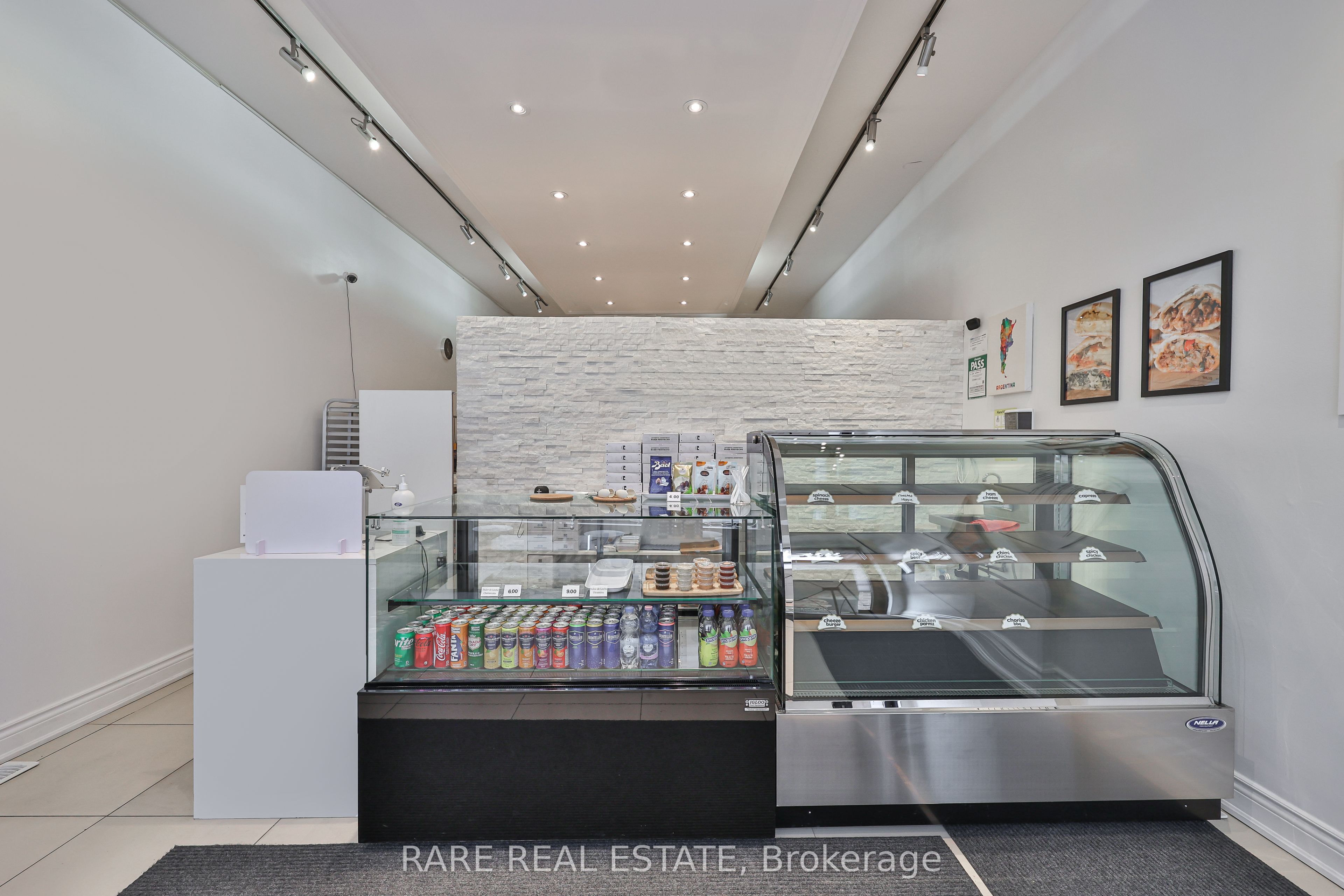 Additional image 3 of 3588 Dufferin Street, Toronto, ON, M3K 1N1