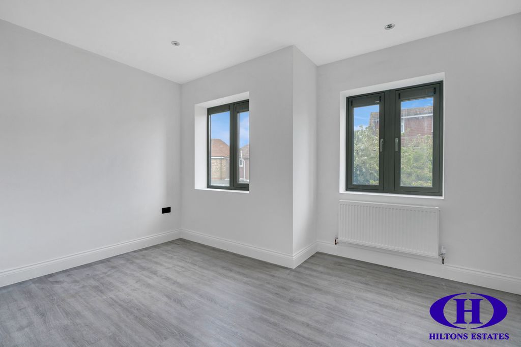 Additional image 18 of Land for saleEndsleigh Road, Southall UB2